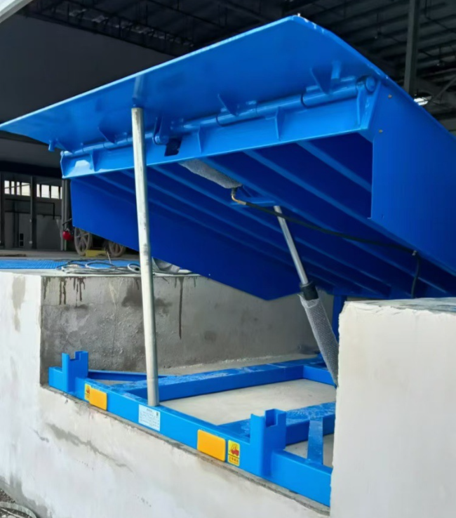 上高固定式登车桥