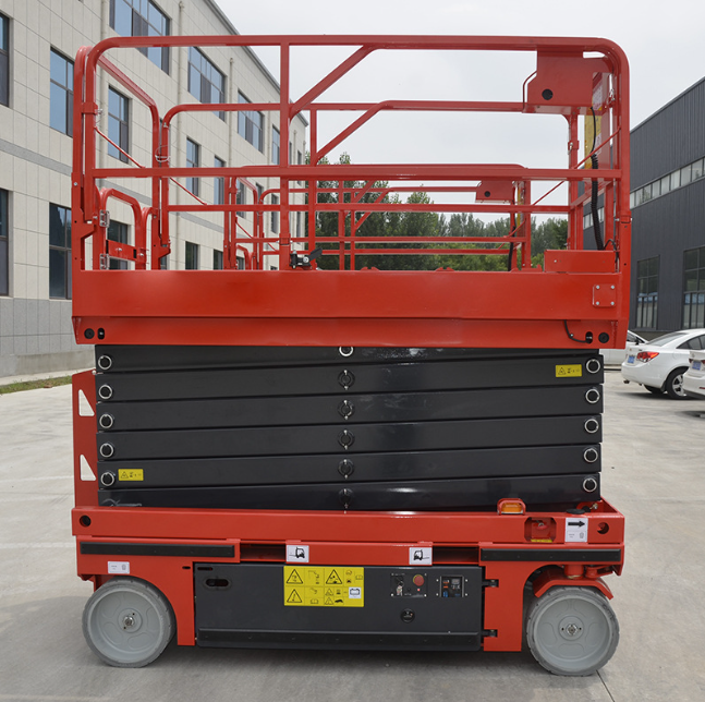 上高自行走升降机