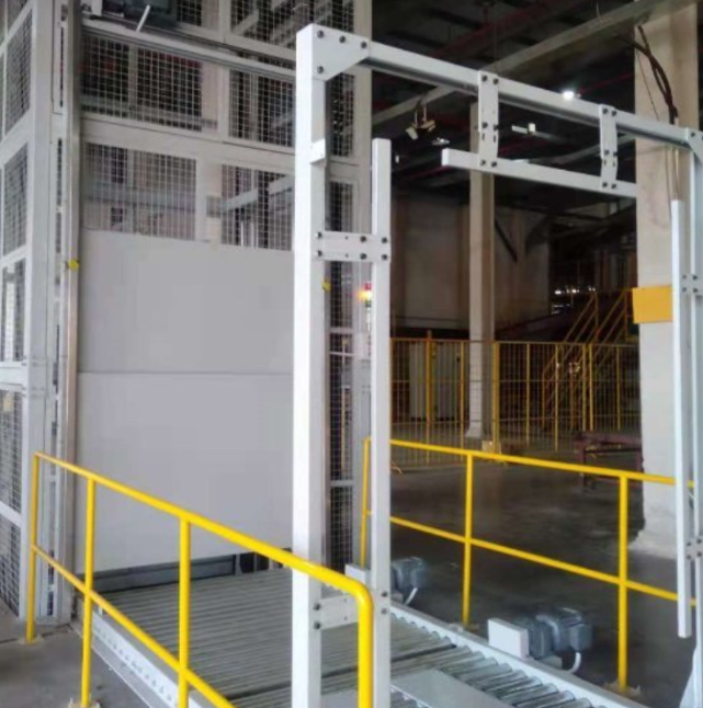 上高连续式提升机